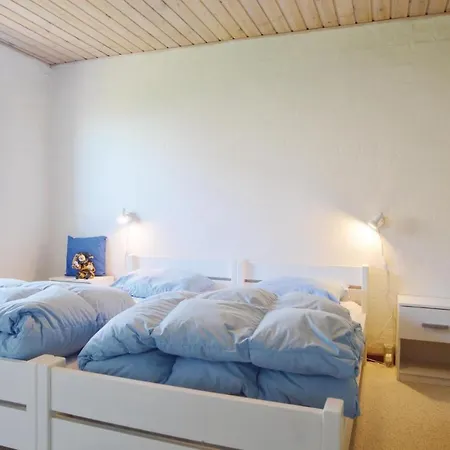 Three-bedroom Holiday In Semesterbostad Farsø
